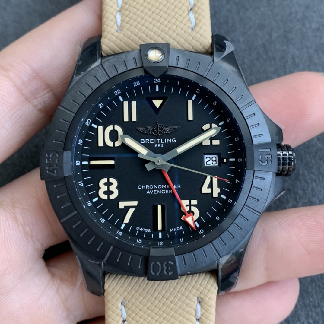AVENGER AUTOMATIC GMT 45 NIGHT MISSION
