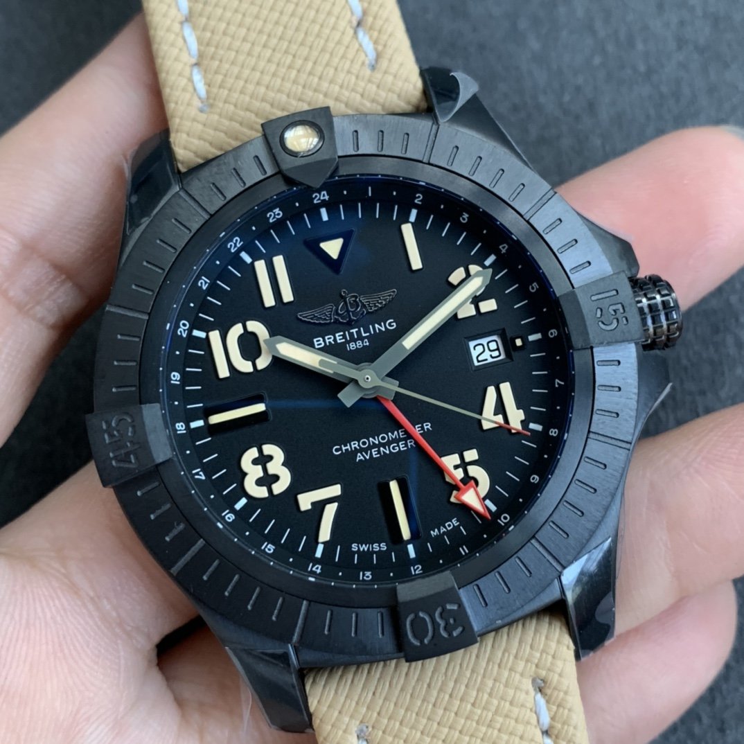 AVENGER AUTOMATIC GMT 45 NIGHT MISSION