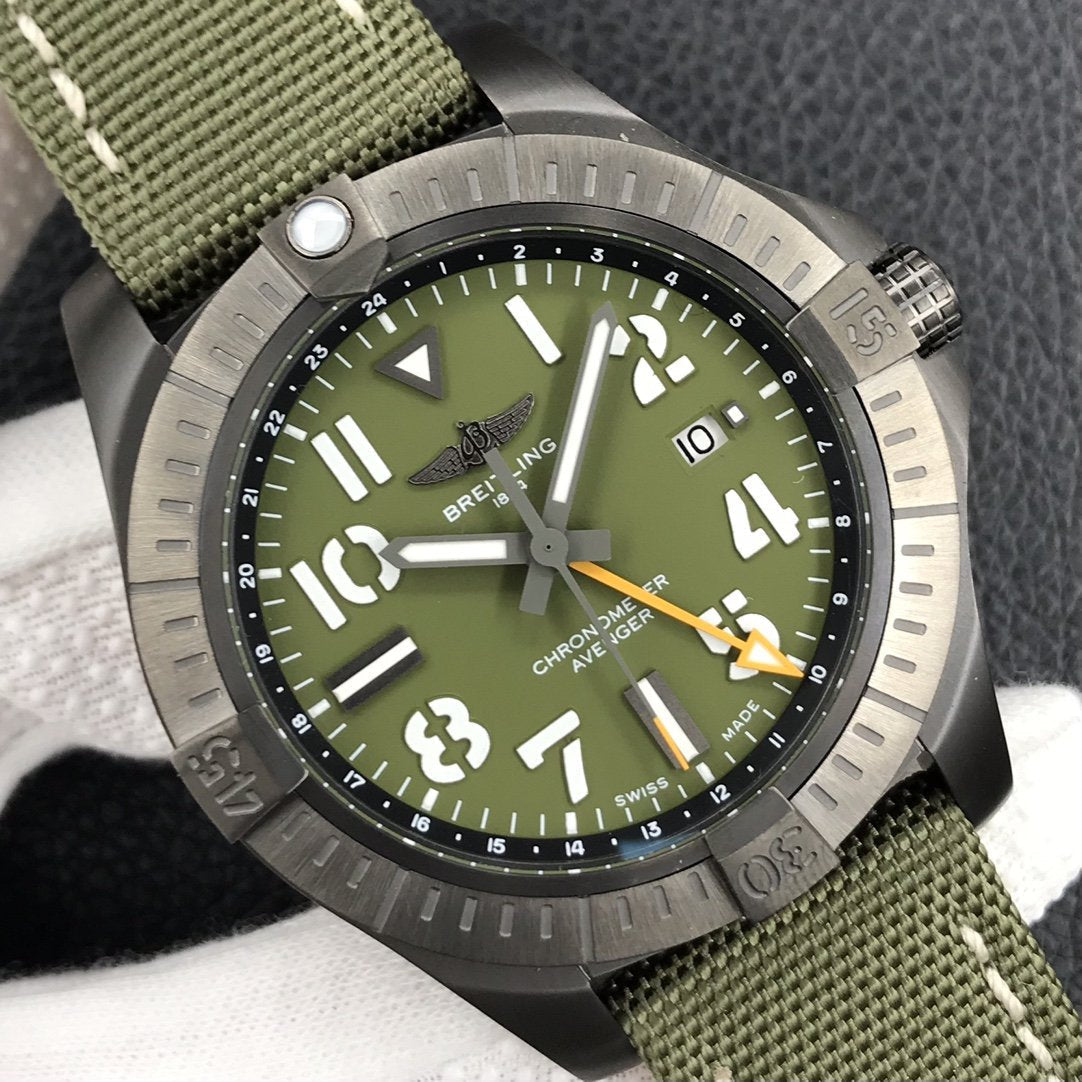 AVENGER AUTOMATIC GMT 45 NIGHT MISSON KHAKI DIAL