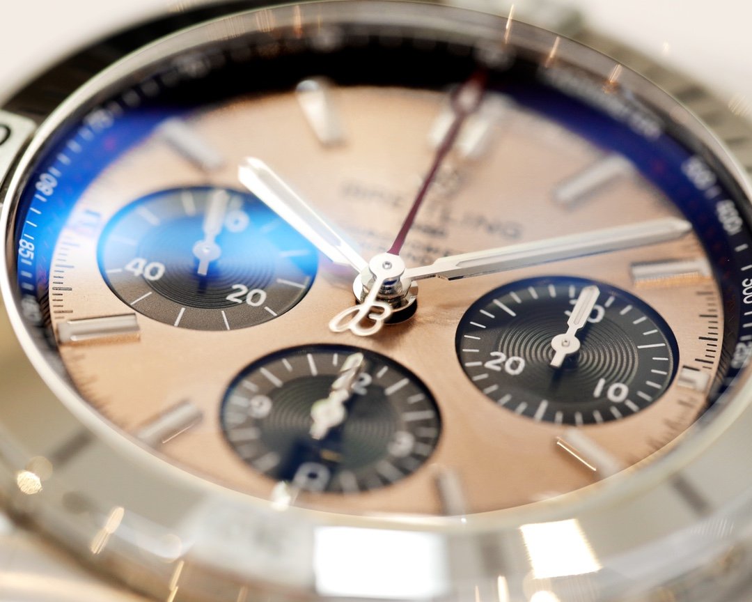 CHRONOMAT B01 STAINLESS STEEL CREAM DIAL