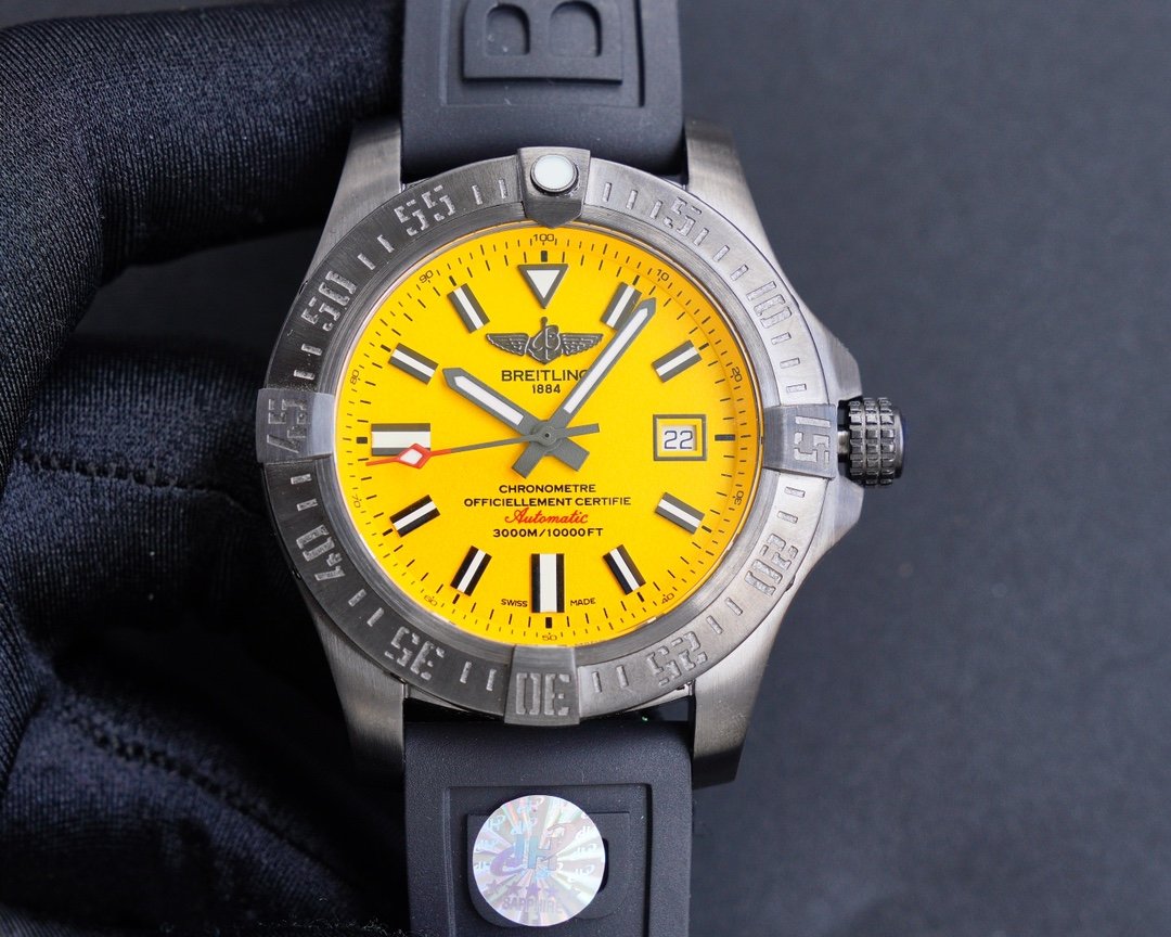 AVENGER II SEAWOLF 44MM YELLOW DIAL