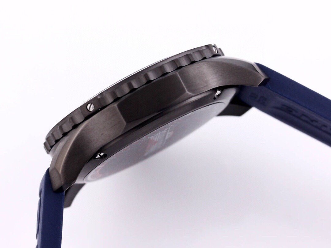 ENDURANCE PRO B82 BLUE SUPER QUARTZ CHRONOGRAPH
