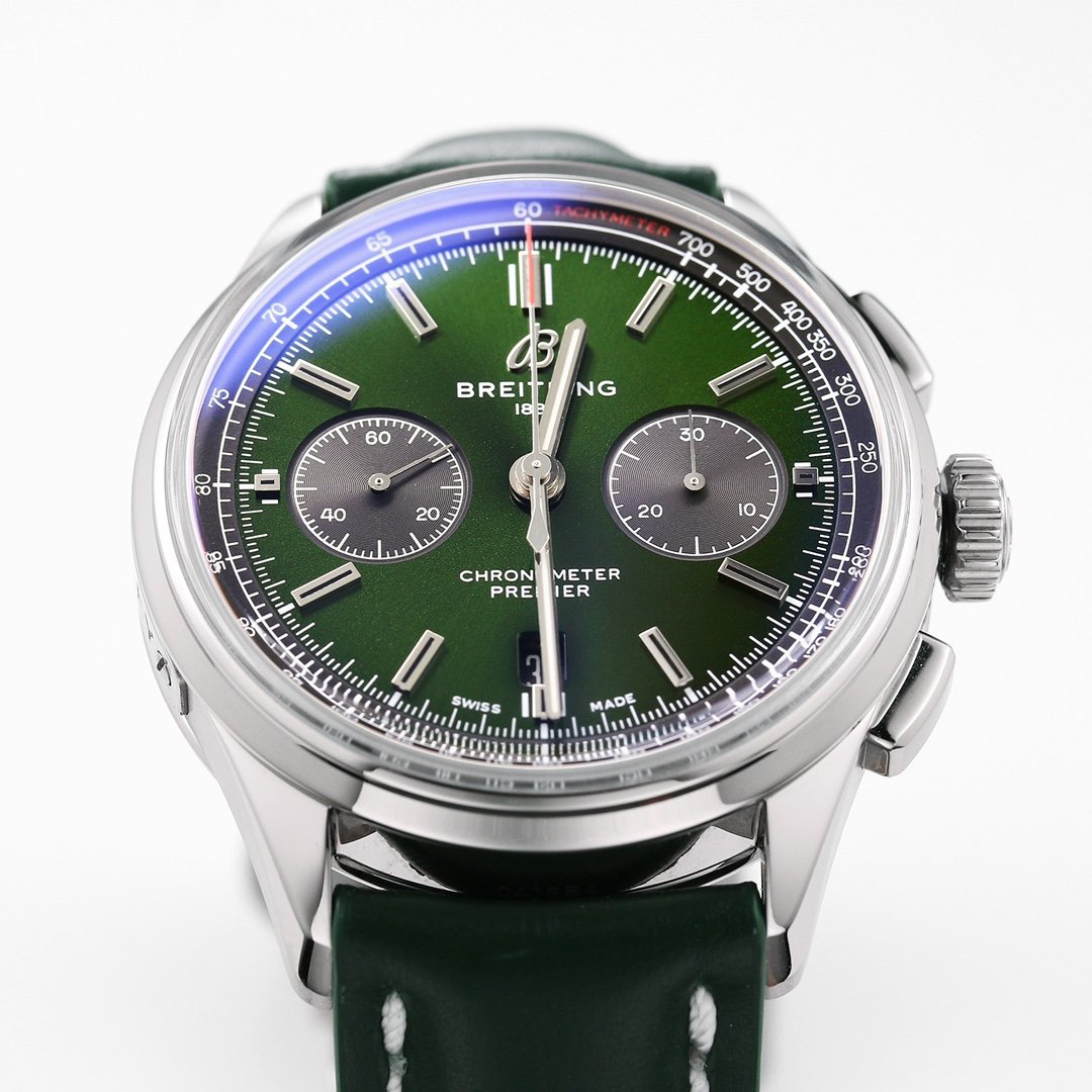 PREMIER B01 CHRONOGRAPH 42 GREEN DIAL