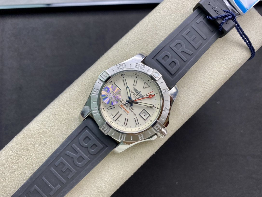 AVENGER SEAWOLF 44 STEEL CASE CREAM DIAL