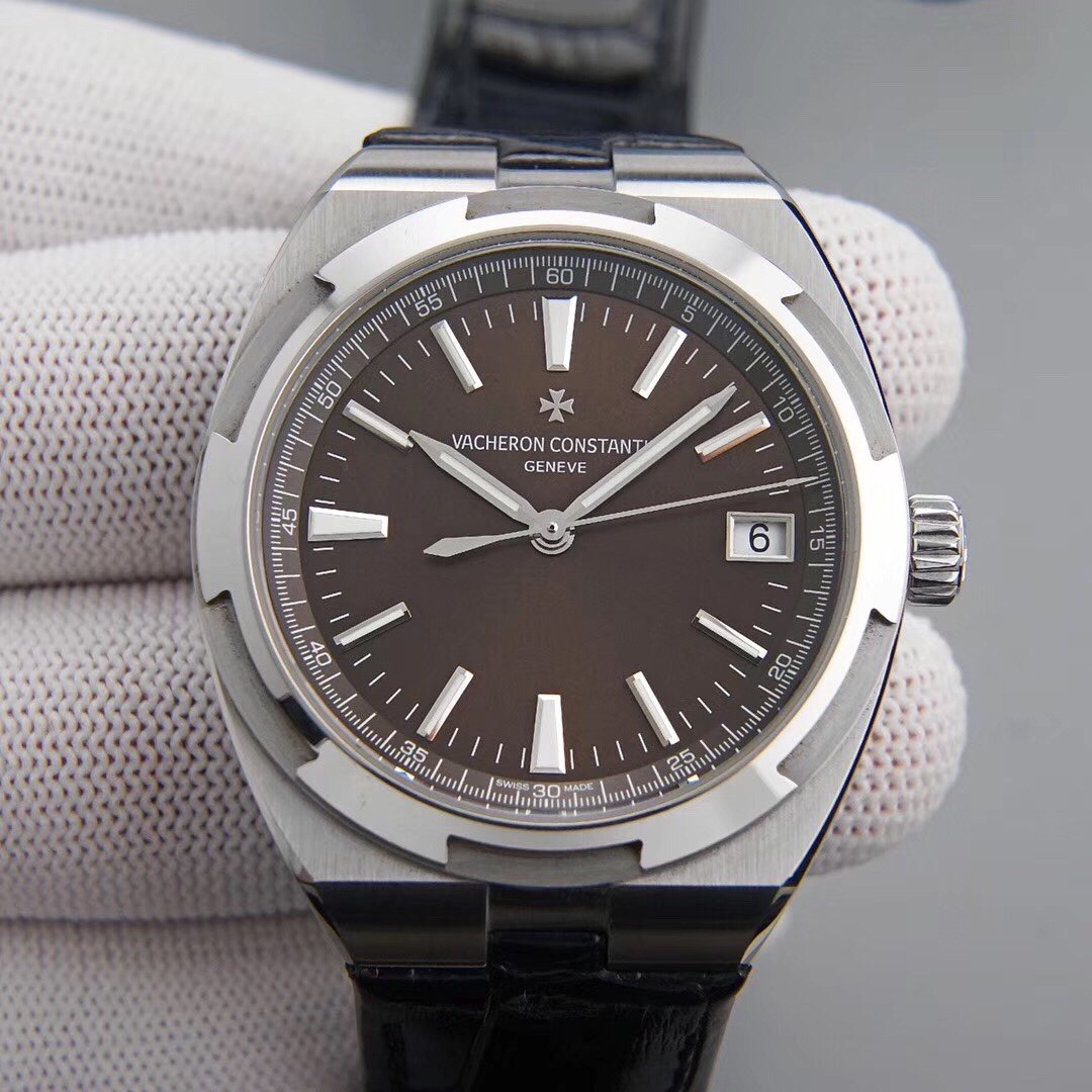 VACHERON OVERSEA AUTOMATIC 41 STAINLESS STEEL BROWN DIAL