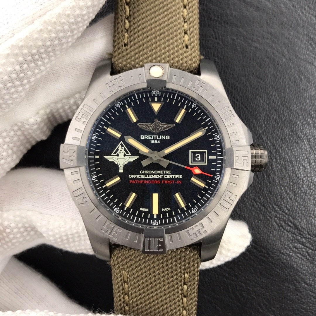 AVENGER BLACKBIRD 44MM TITANIUM BLACK DIAL