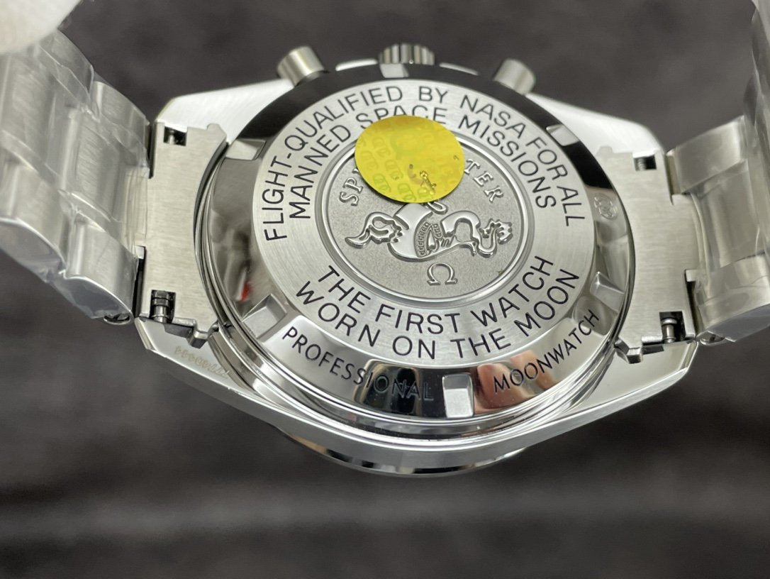 SPEEDMASTER MOONWATCH ULTRAMAN ORANGE HAND