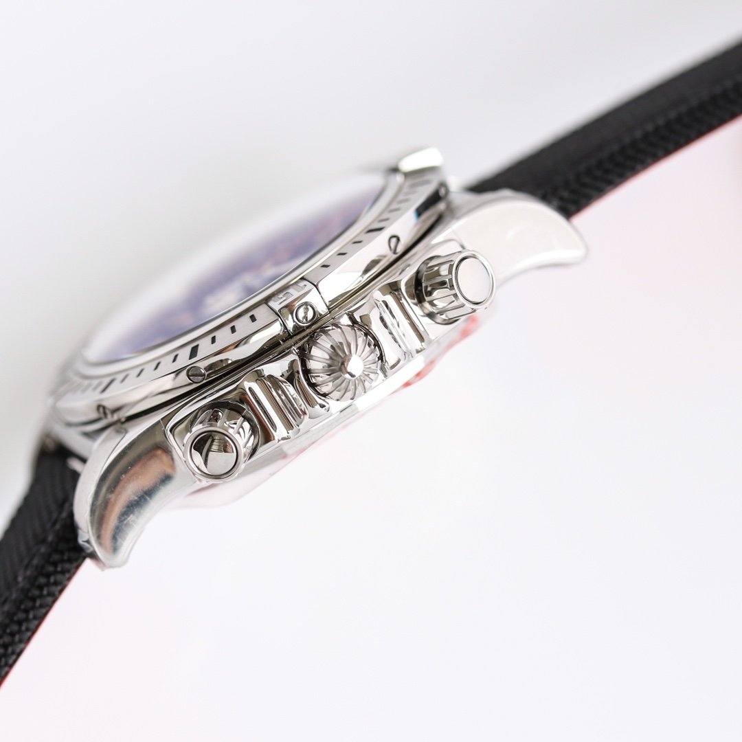 CHRONOMAT 44 AIRBORNE BLACK DIAL TEXTILE