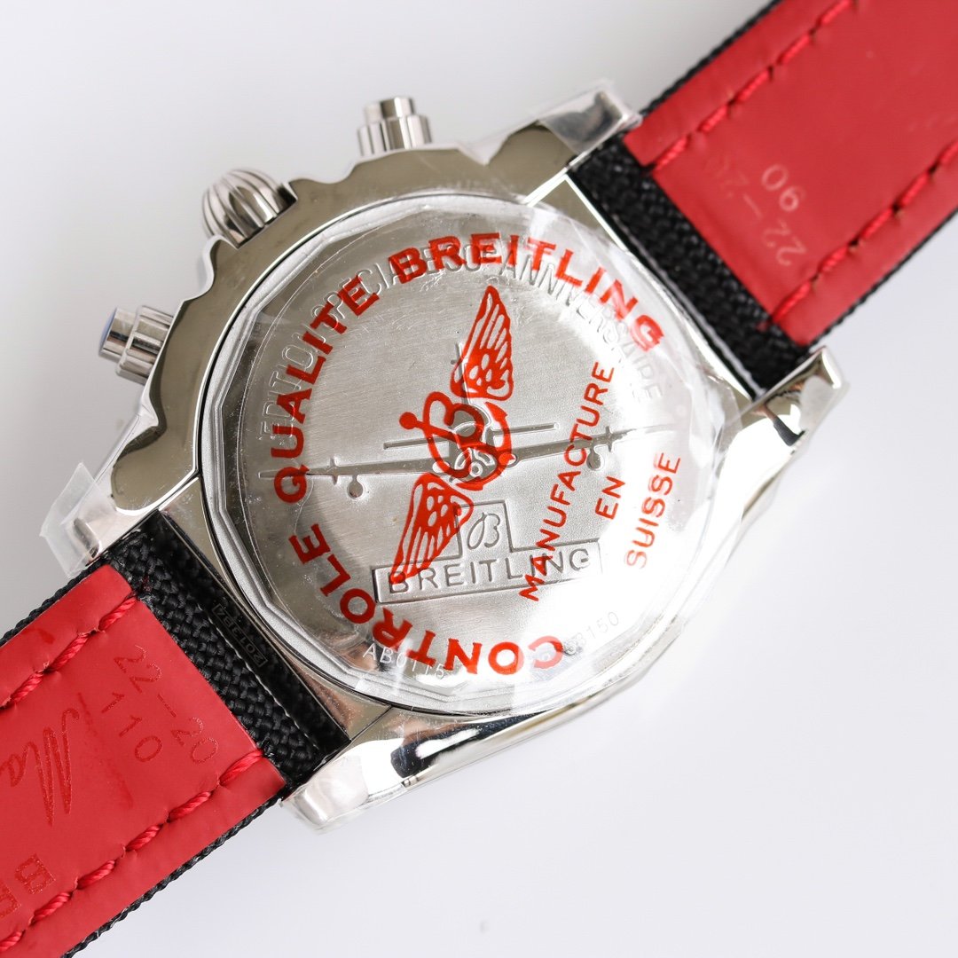 CHRONOMAT 44 AIRBORNE PANDA DIAL TEXTILE