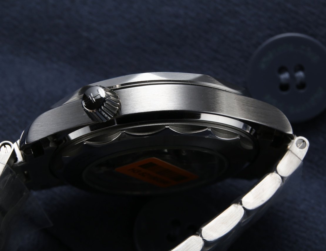 SEAMASTER DIVER 300M BLUE CERAMIC RUBBER