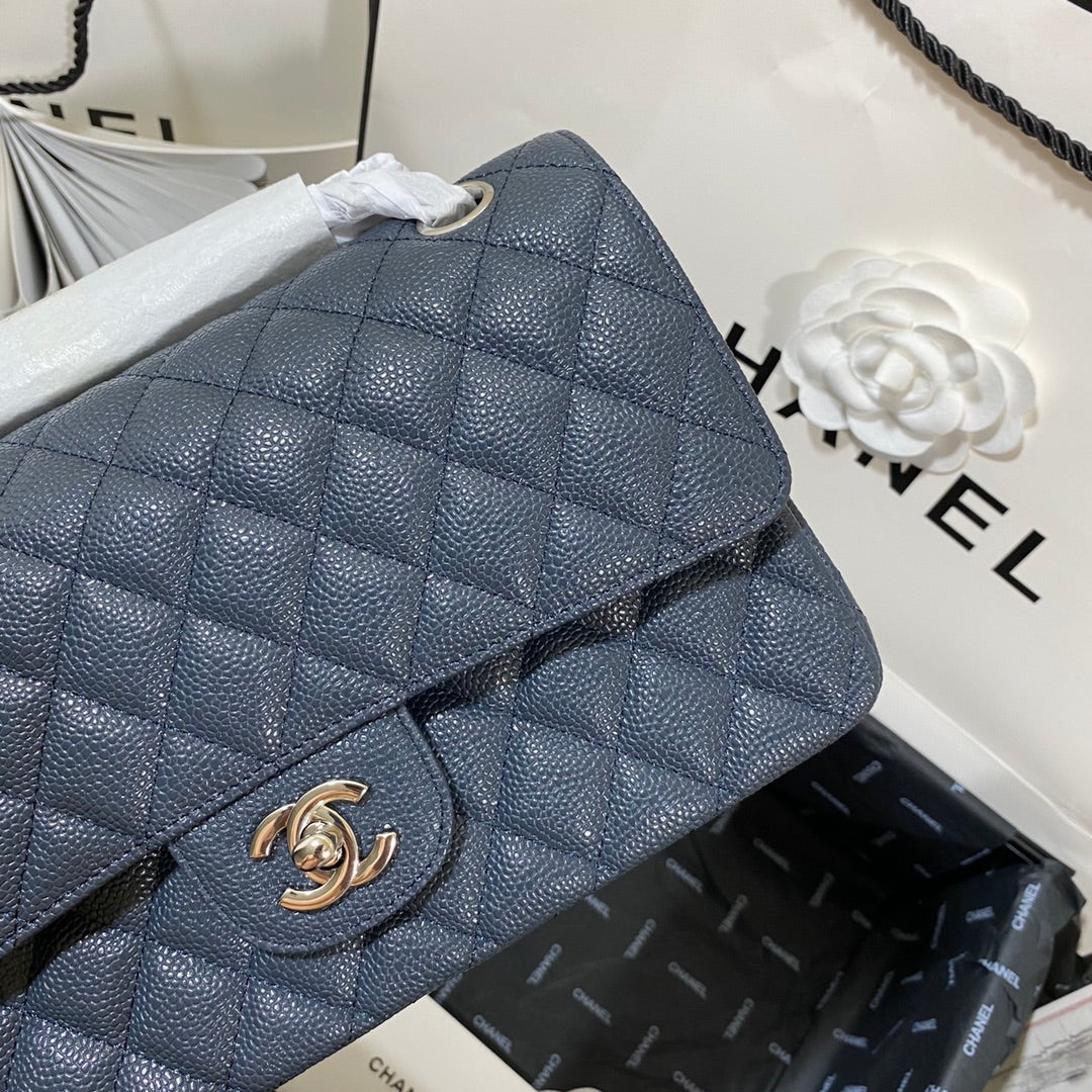 flap bag medium 25 dark blue caviar shw