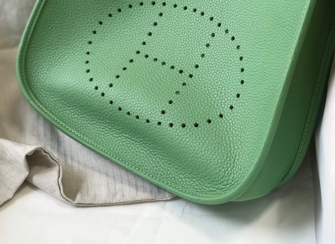 Evelyne 29cm Green Togo Shw