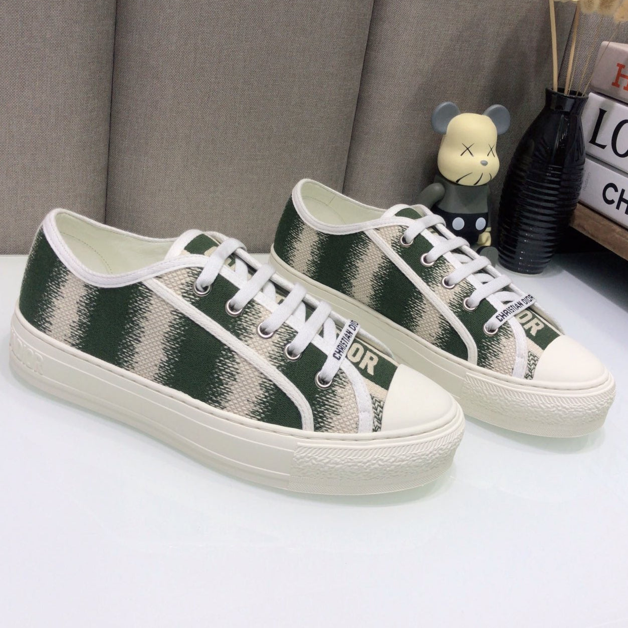 Dior 2026 Walk'n'Dior Low-Top Sneakers Canvas 966707