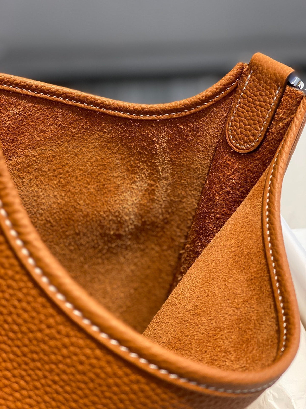 Evelyne 29cm Tan Togo Shw