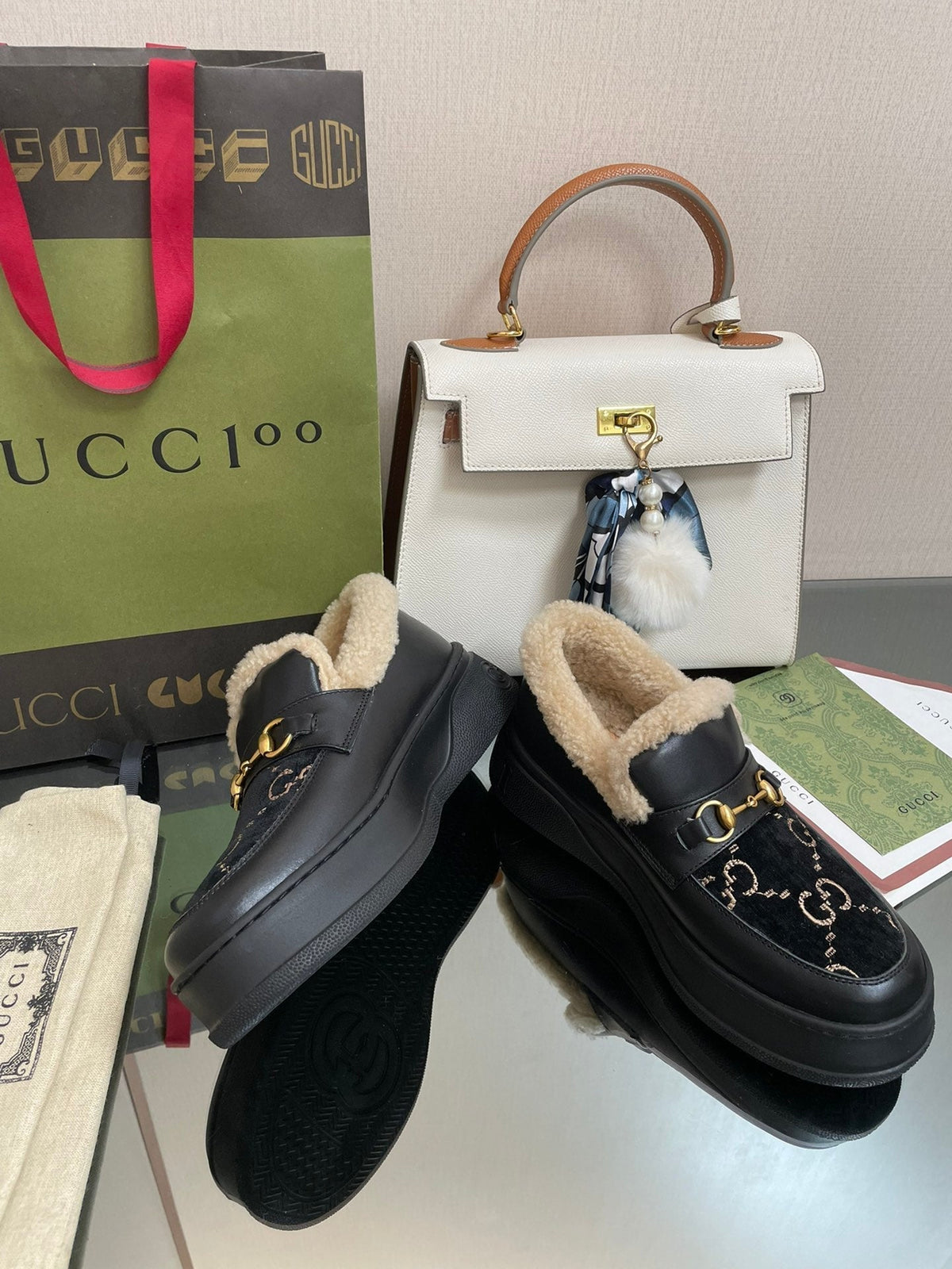 GG LOAFER IN BLACK JACQUARD AND CALFSKIN WITH BEIGE WOOL LINING
