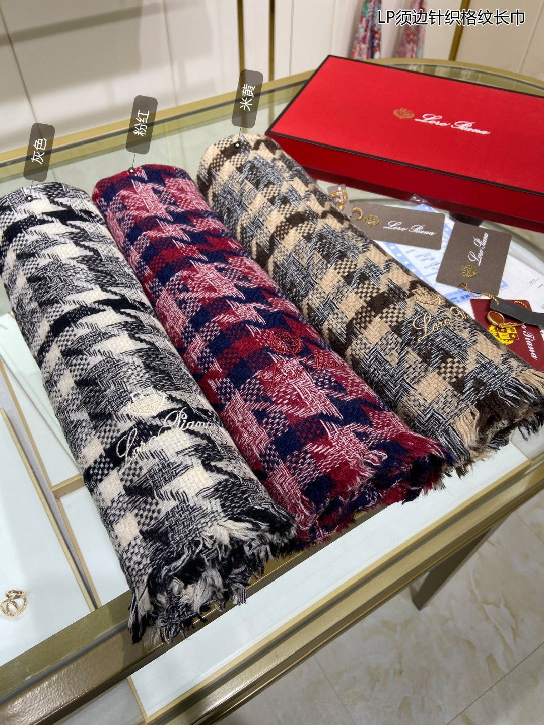 LP Opposite Scarf 190 CM In Black White Cashmere  667373