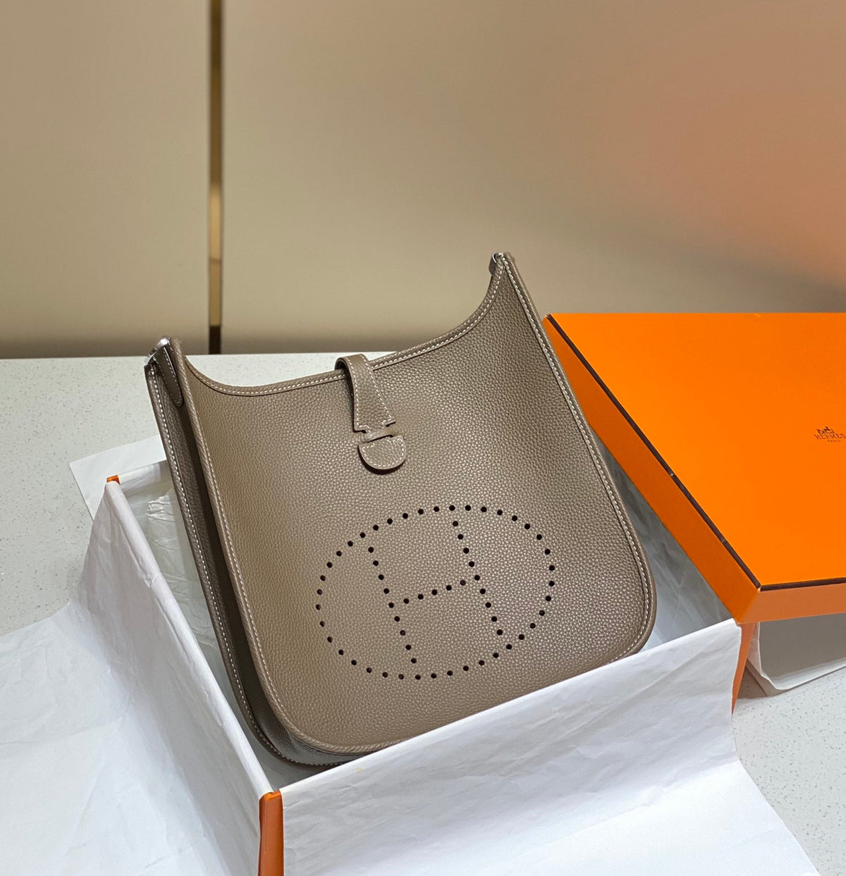 Evelyne 29cm Brown Togo Shw