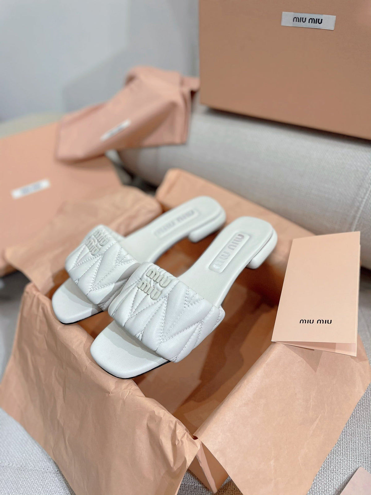 Miu Miu 2026 Matelassé Sandals Lambskin 155491