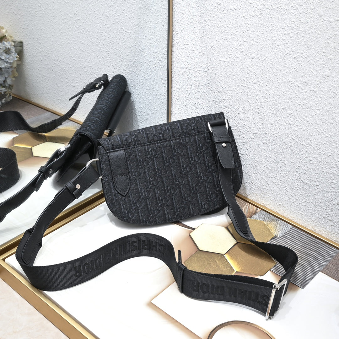 Dior 2026 Saddle Pouch 23.5cm Calfskin Fabric