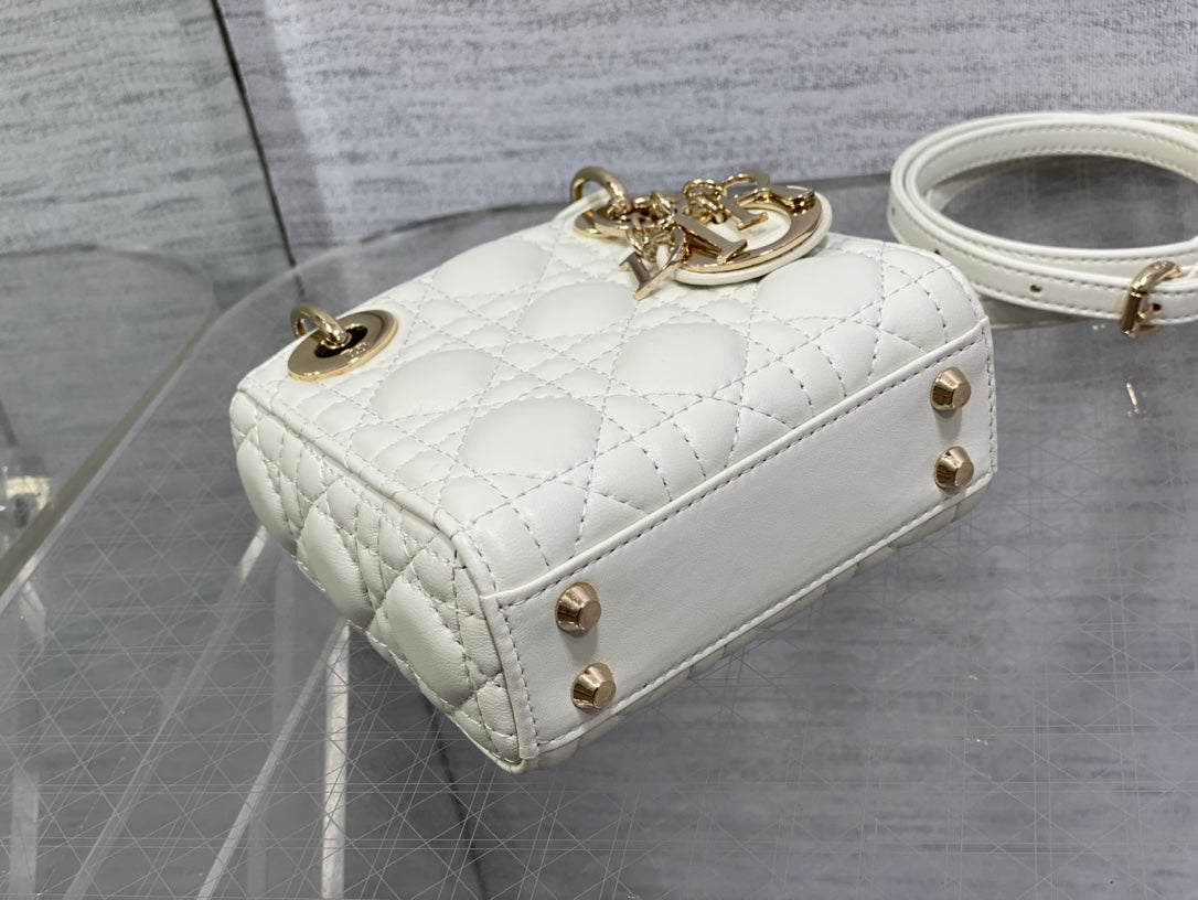 micro lady 12 white lambskin ghw