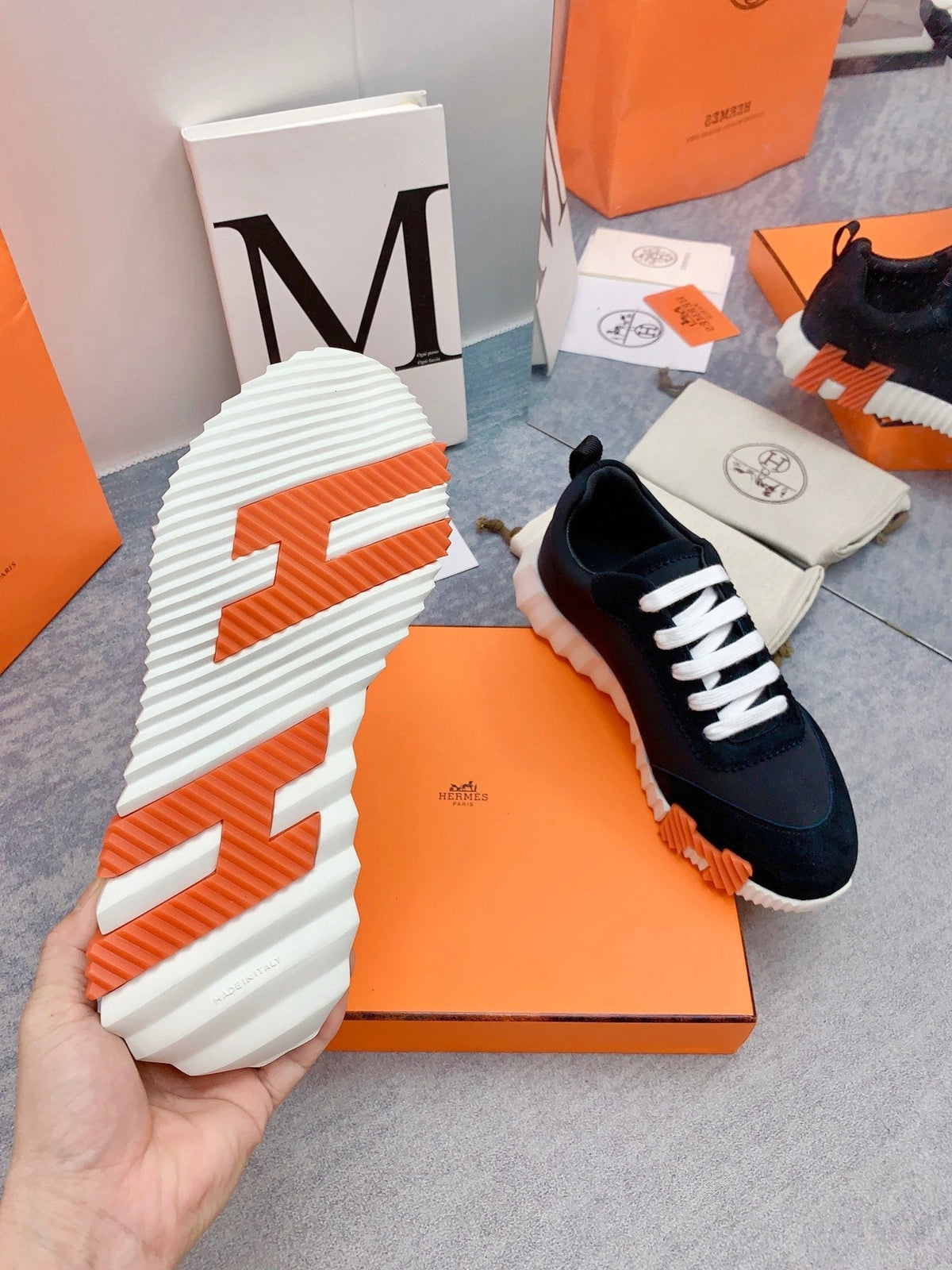 HM Bouncing Sneaker In Black Lambskin 106435