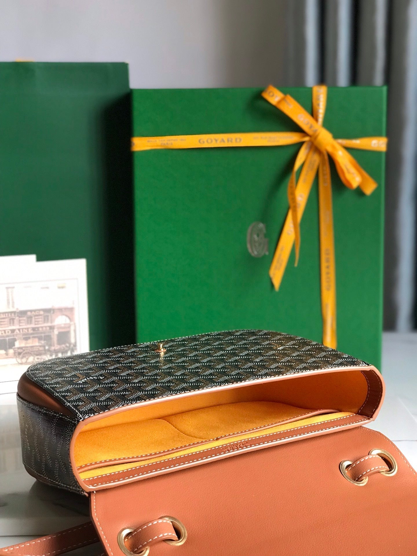 233 BAG 25 IN TAN CALFSKIN AND BLACK GOYARDINE CANVAS