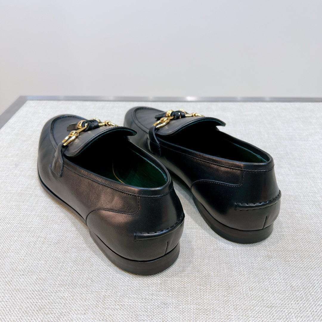 GG Men's Tassel Loafer Black Calfskin 361354