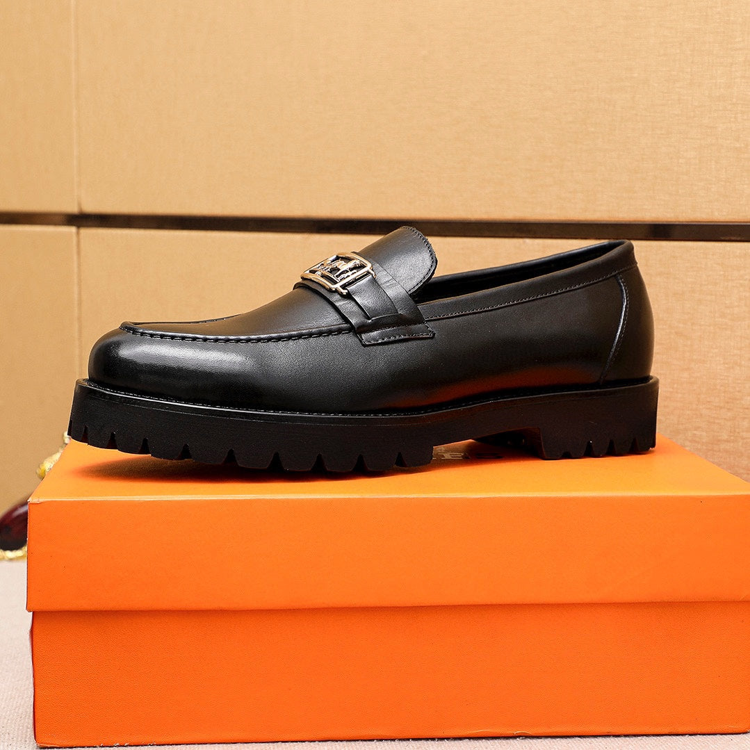 HM GOLD BUCKLE FAUBOURG LOAFER BLACK CALFSKIN