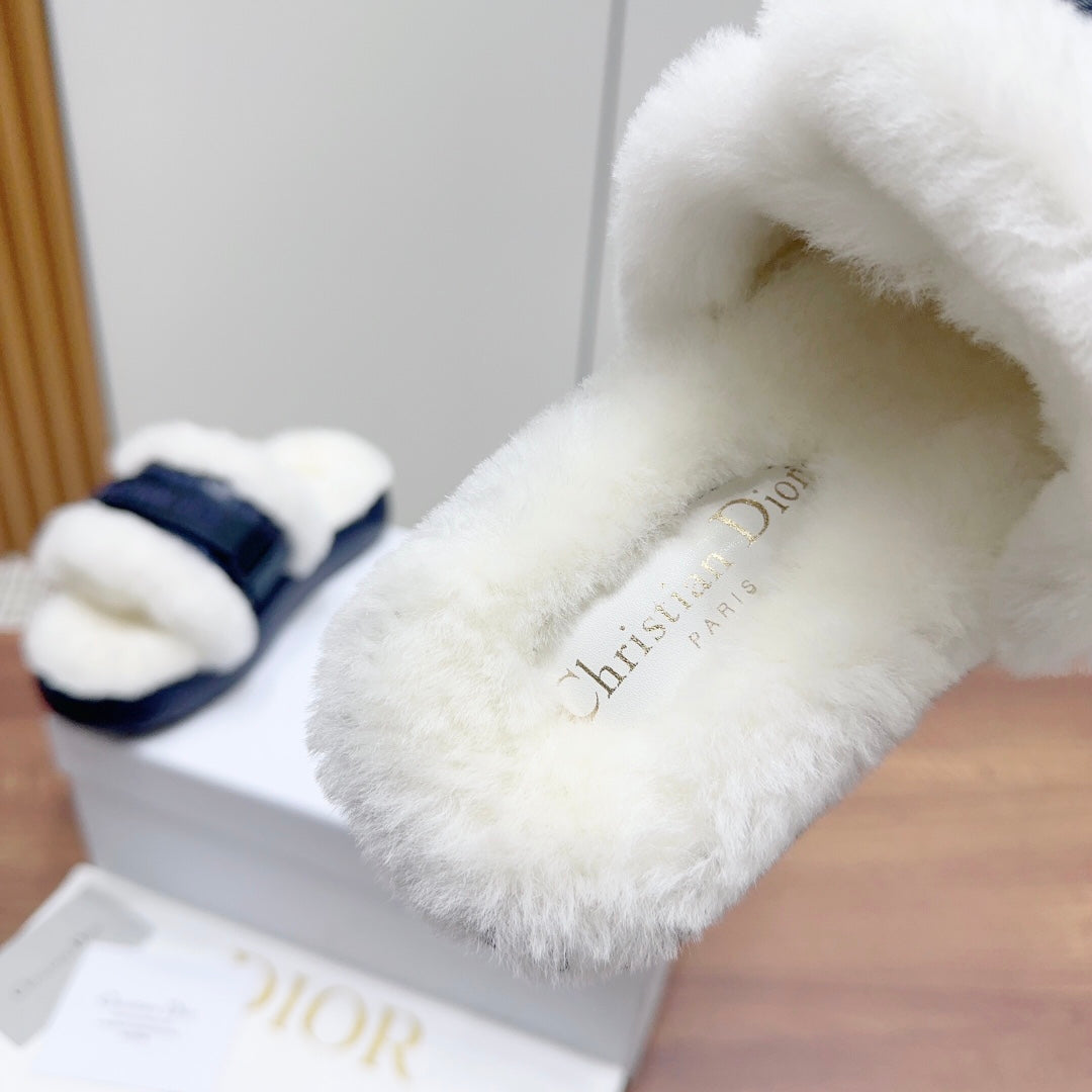 CD Dioriviera Dio(r)evolution Slide Deep Blue White Quilted Fleece Lining And Lambskin