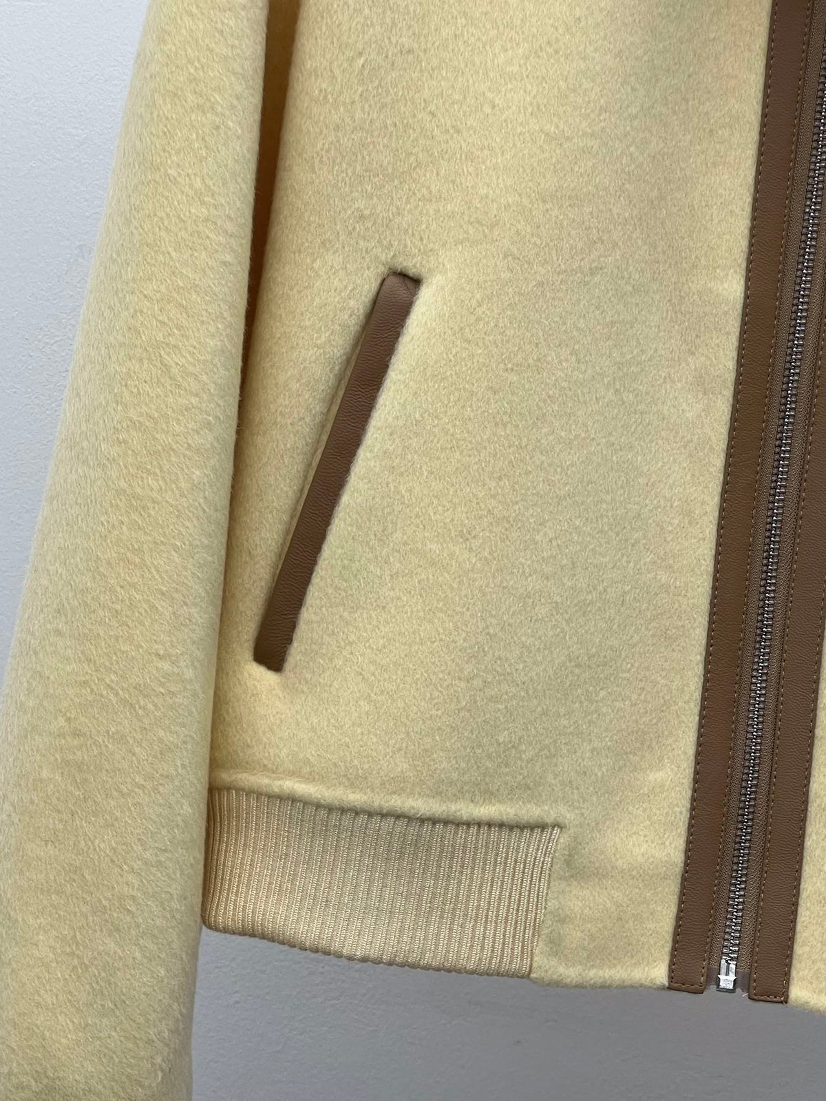 HM 25 Jacket Light Yellow Cashmere 02666