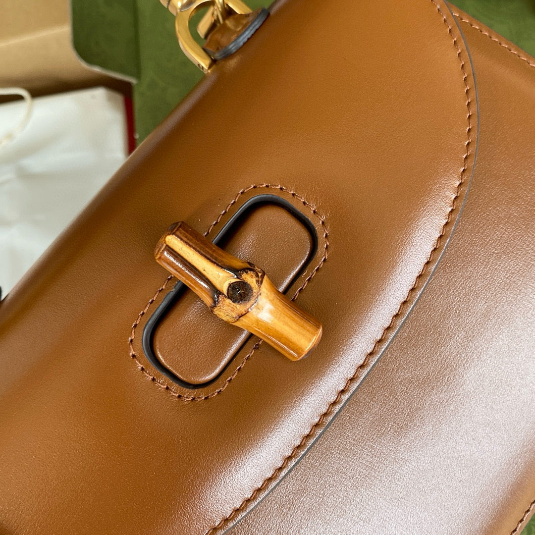BAMBOO TOP HANDLE BAG 21 IN BROWN CALFSKIN