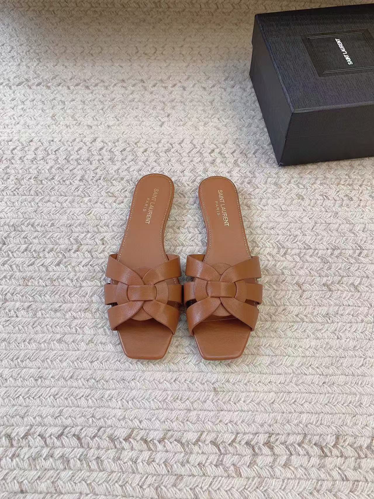Saint Laurent Tribute Flat Sandals Brown Leather