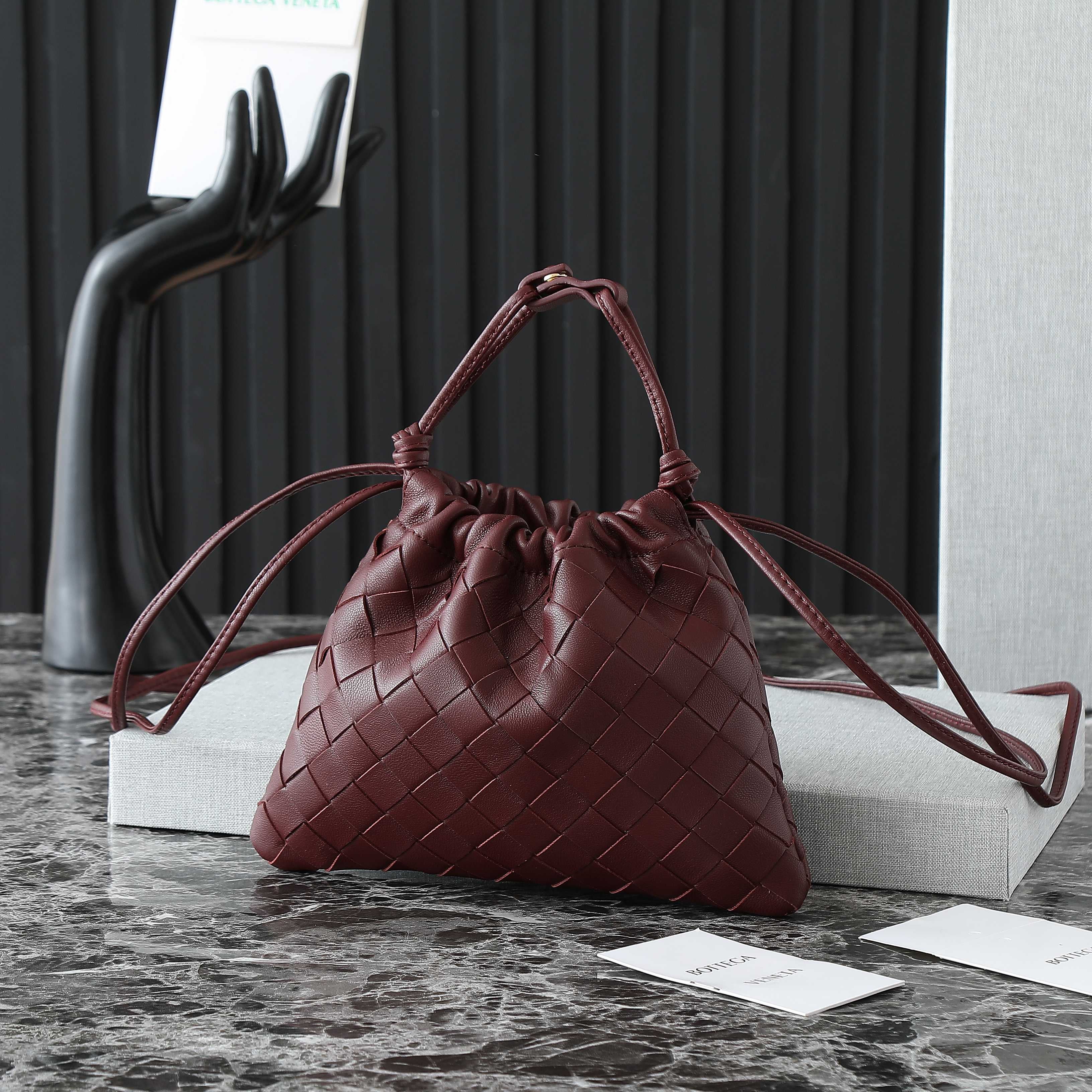 Bottega Veneta 2025 Dustbag Burgundy Calf Leather