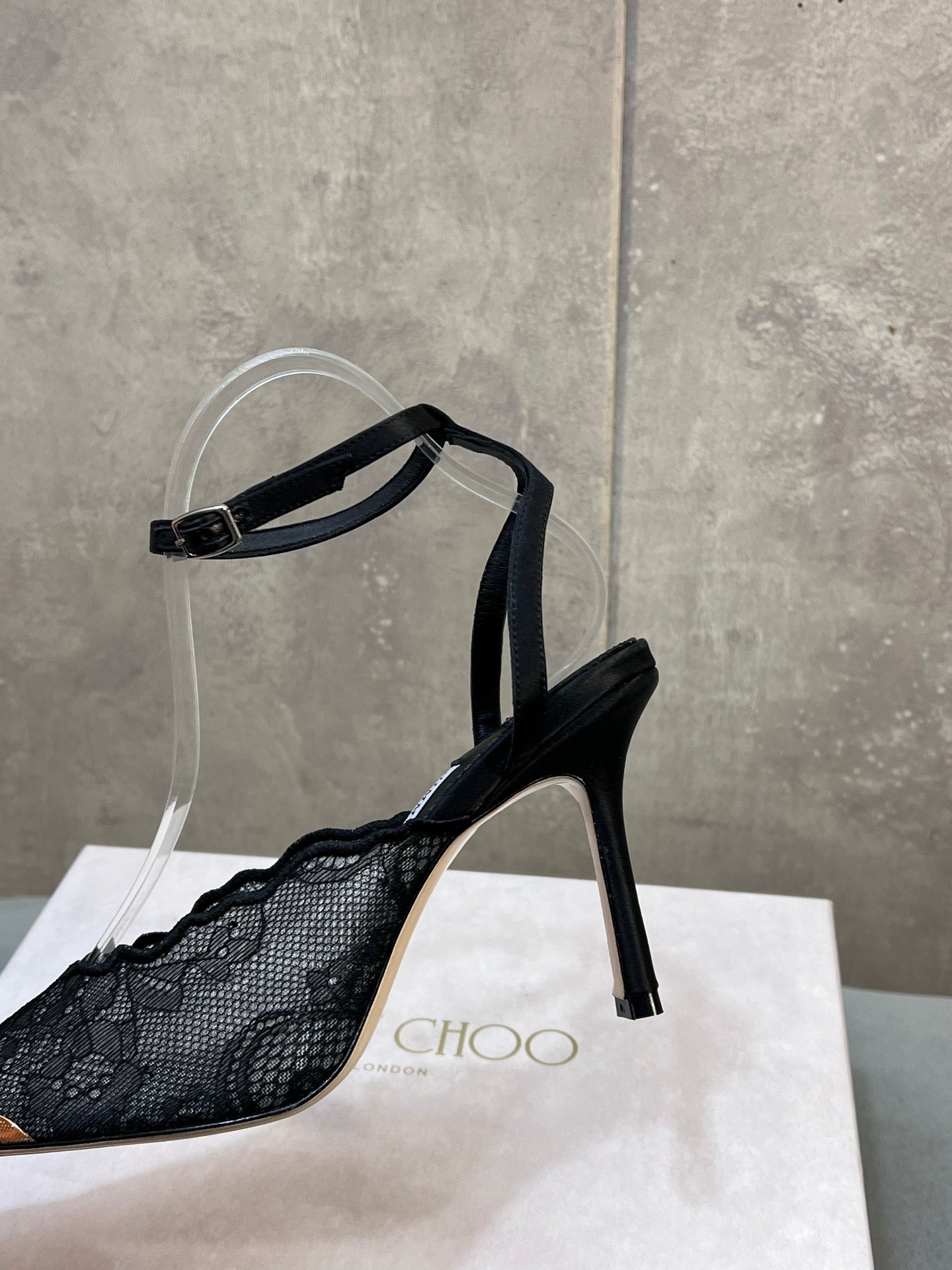 Jimmy Choo 2026 Faiz 100 Pump Black Gold Lace Metallic 629906