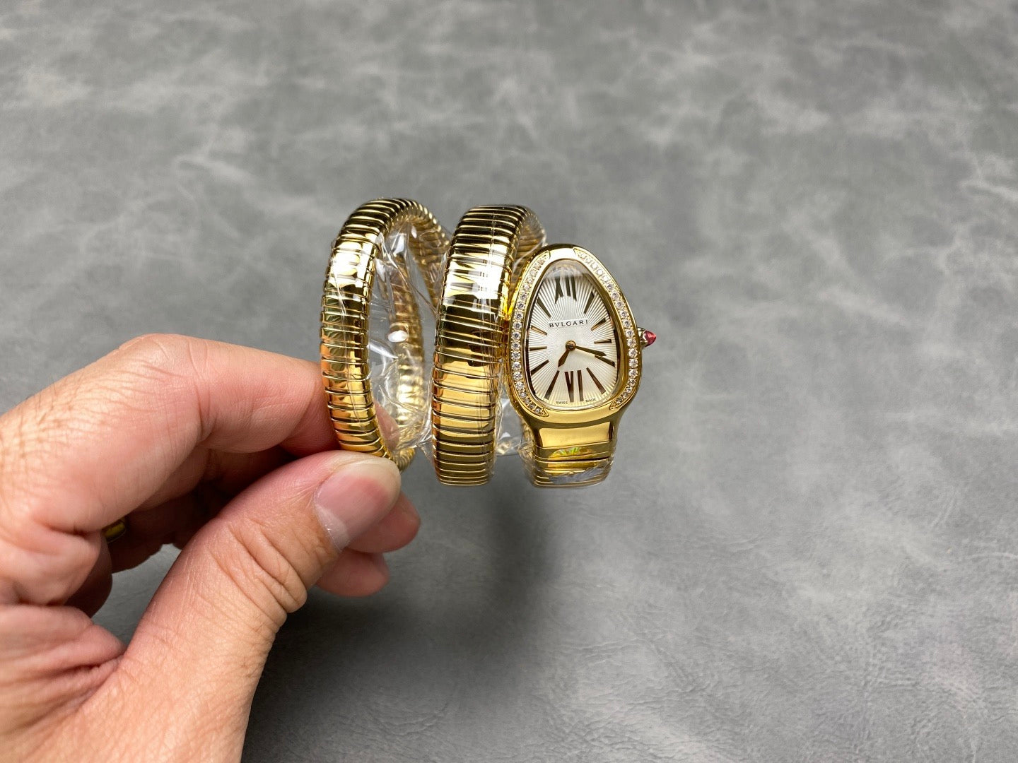 Bulgari Serpenti 35mm Tubogas 18k Yellow Gold Diamonds Silver Dial