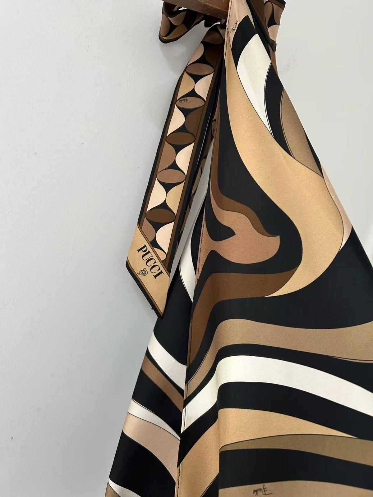 Pucci 2026 Top Black Mix Colors Silk