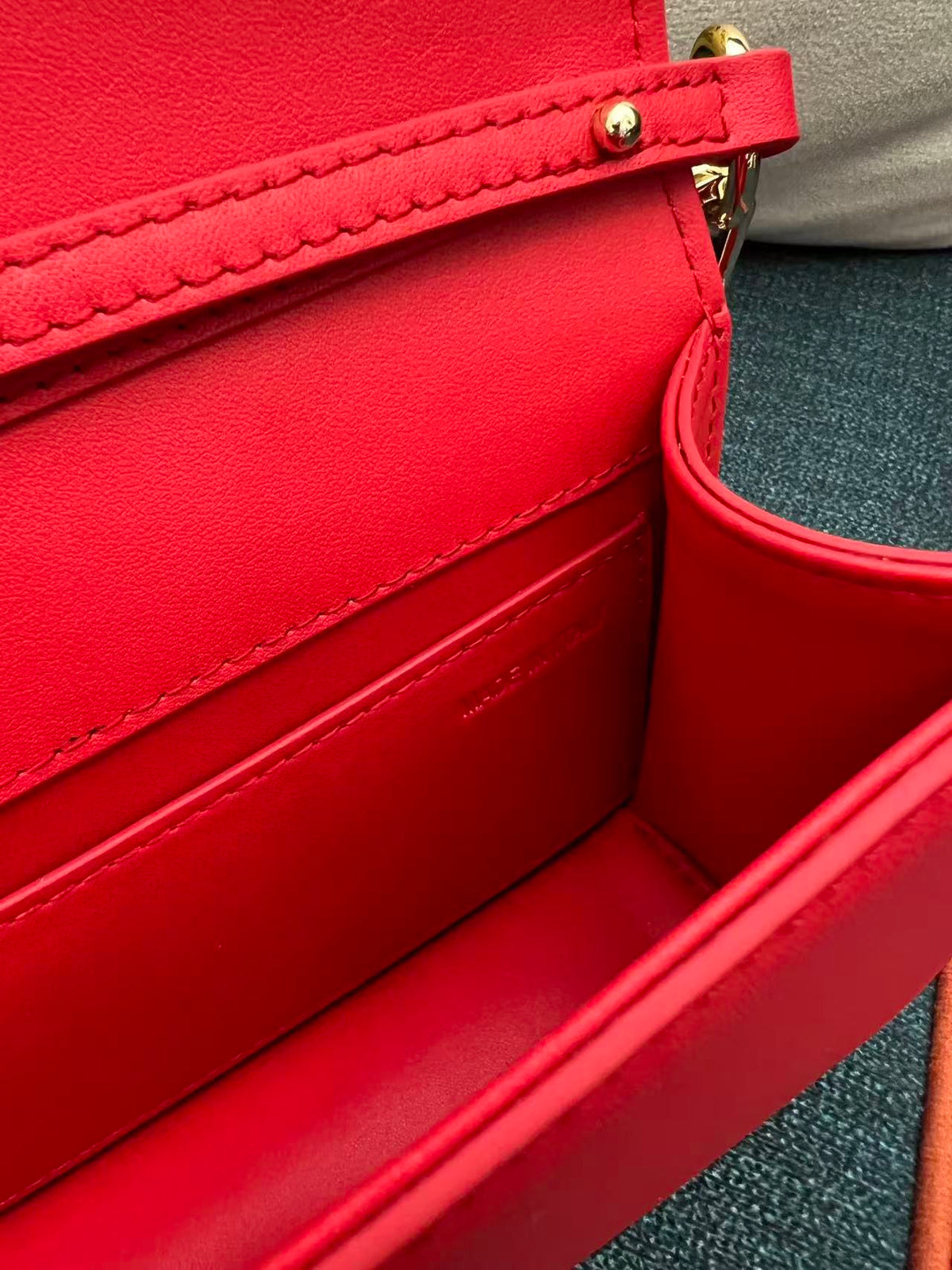 Valentino 2026 Garavani Loco Bag 20cm Red Leather
