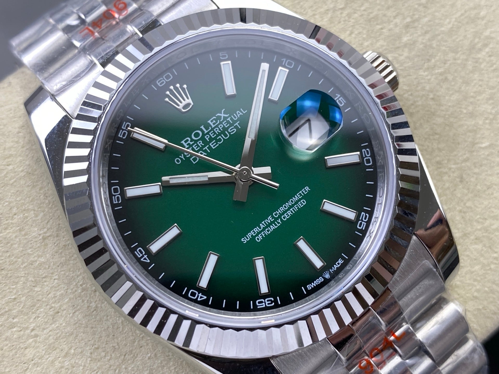 Rolex Datejust Oystersteel Jubilee Bracelet Green Ombre Dial
