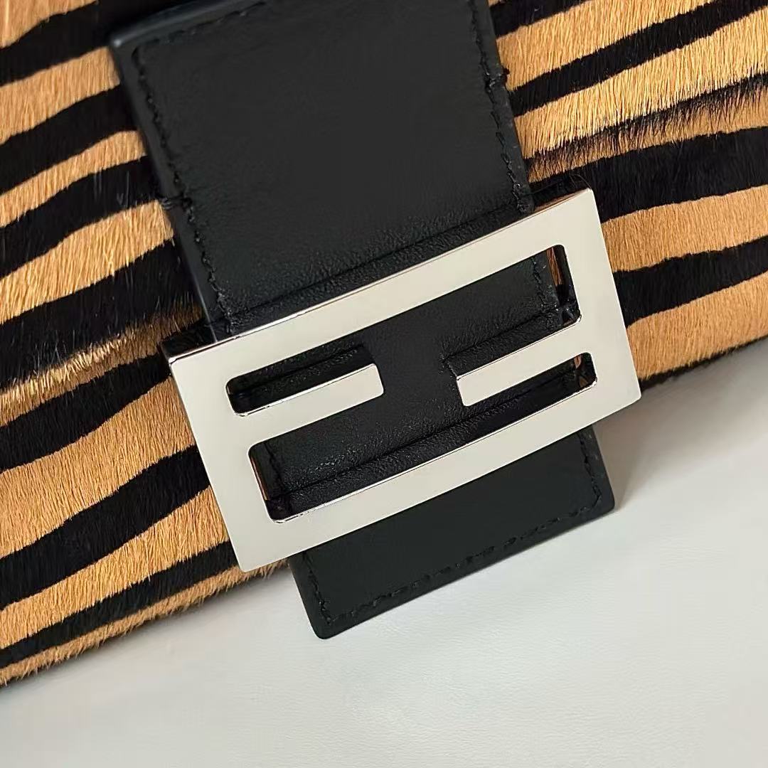 Fendi 2026 Baguette Tiger-print Bag 27cm Pony-effect Leather