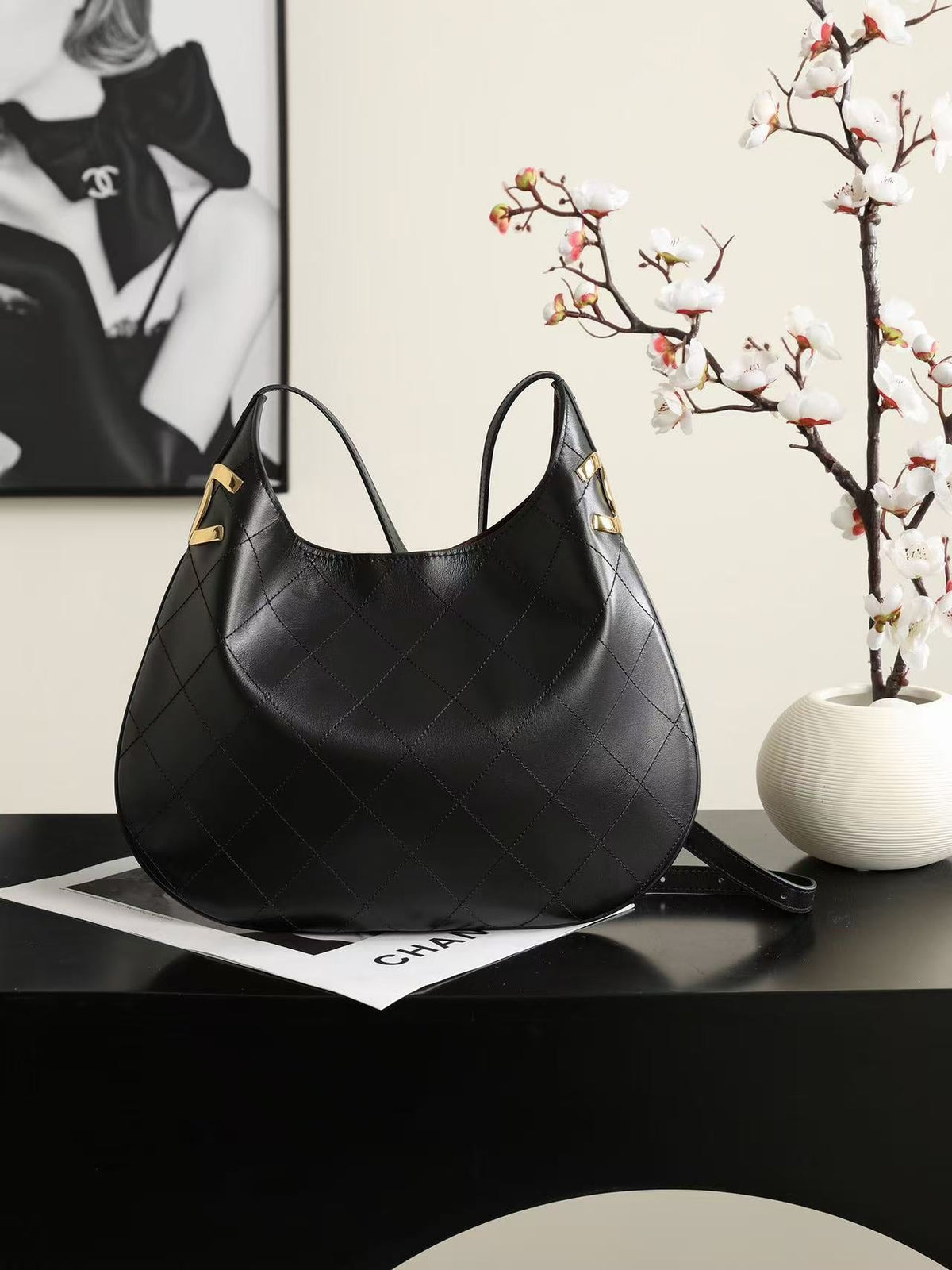 Chanel 2026 Hobo Shoulder Bag 32cm Leather 167164