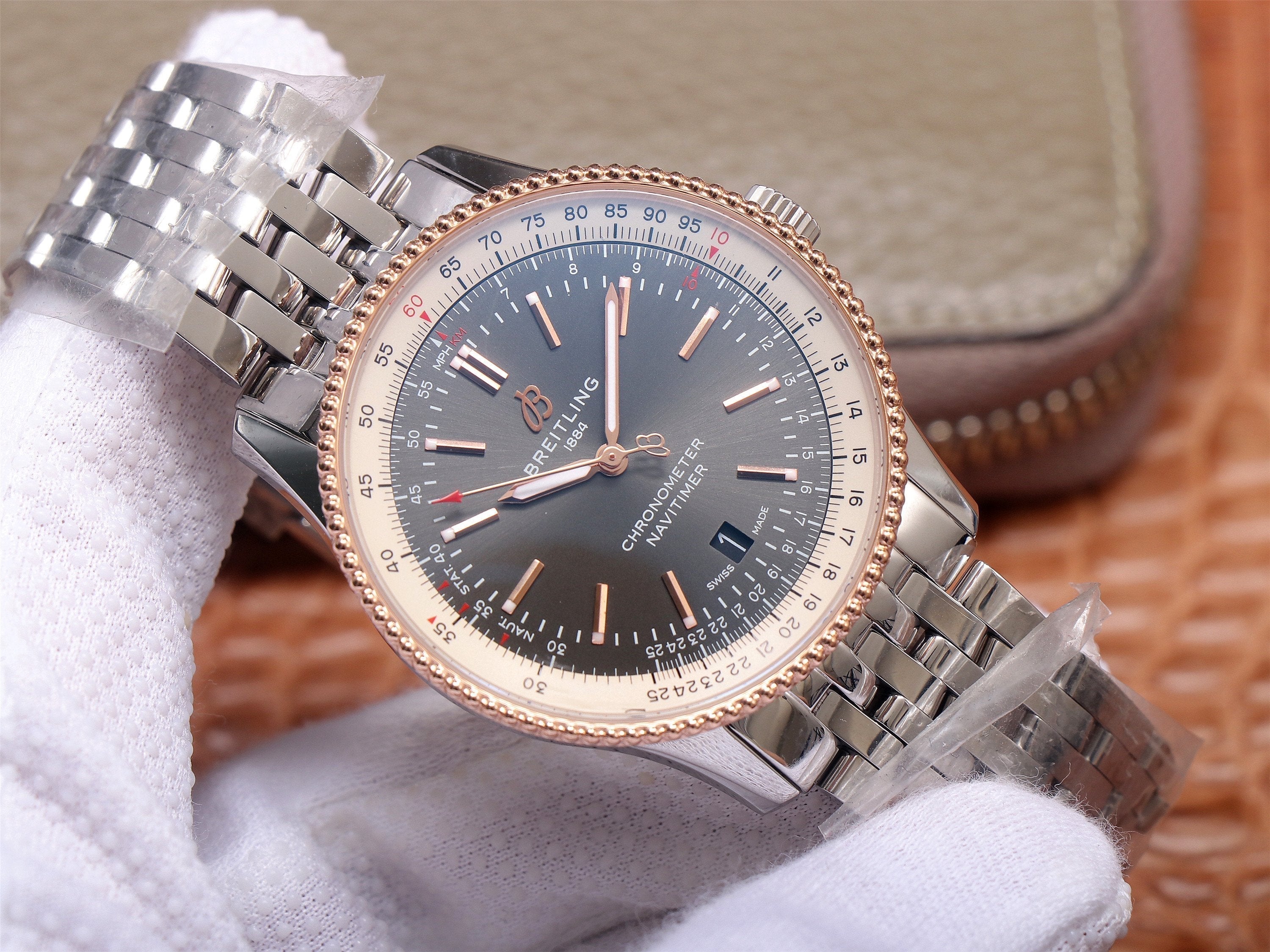 NAVITIMER CHRONOMETER 41MM ROSE GOLD GREY DIAL