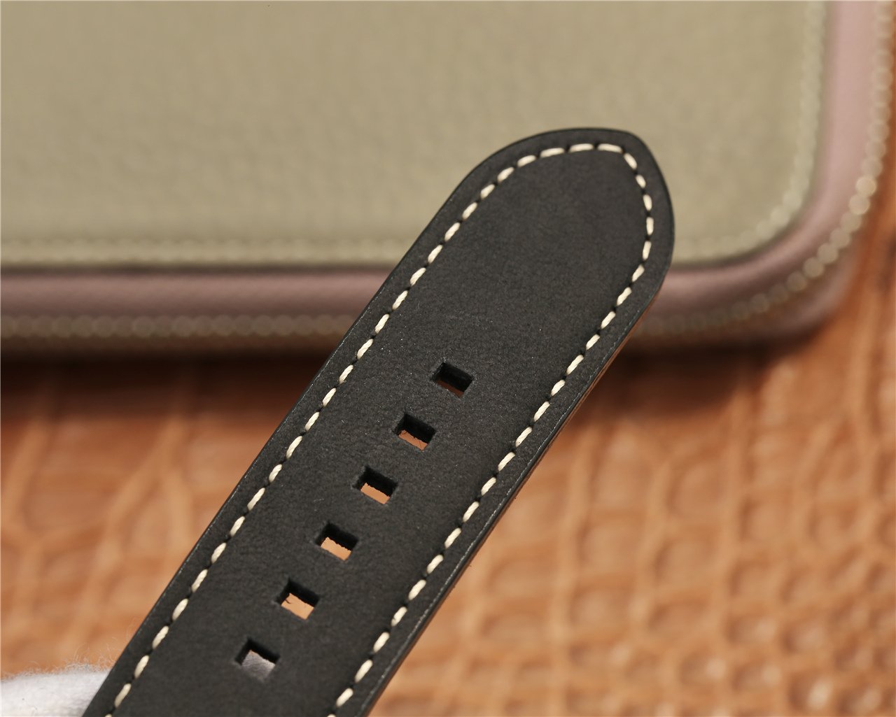 BLACK BAY DIVER 43MM BRONZE GREY DIAL