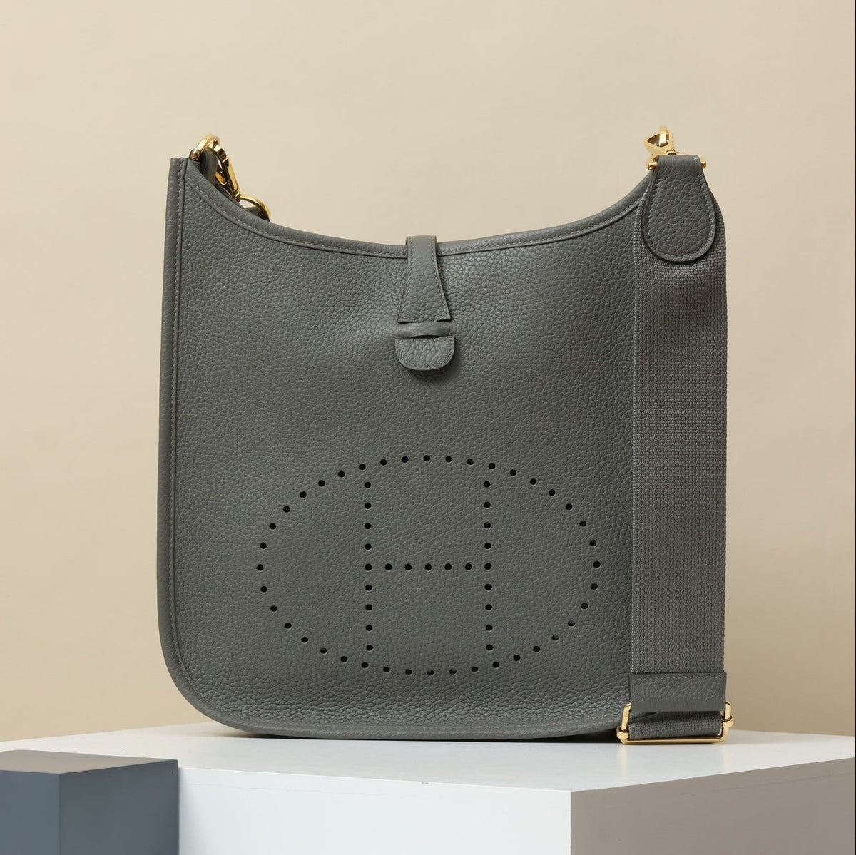 High-end Hermes 2026 Evelyne 30cm Clemence Calfskin