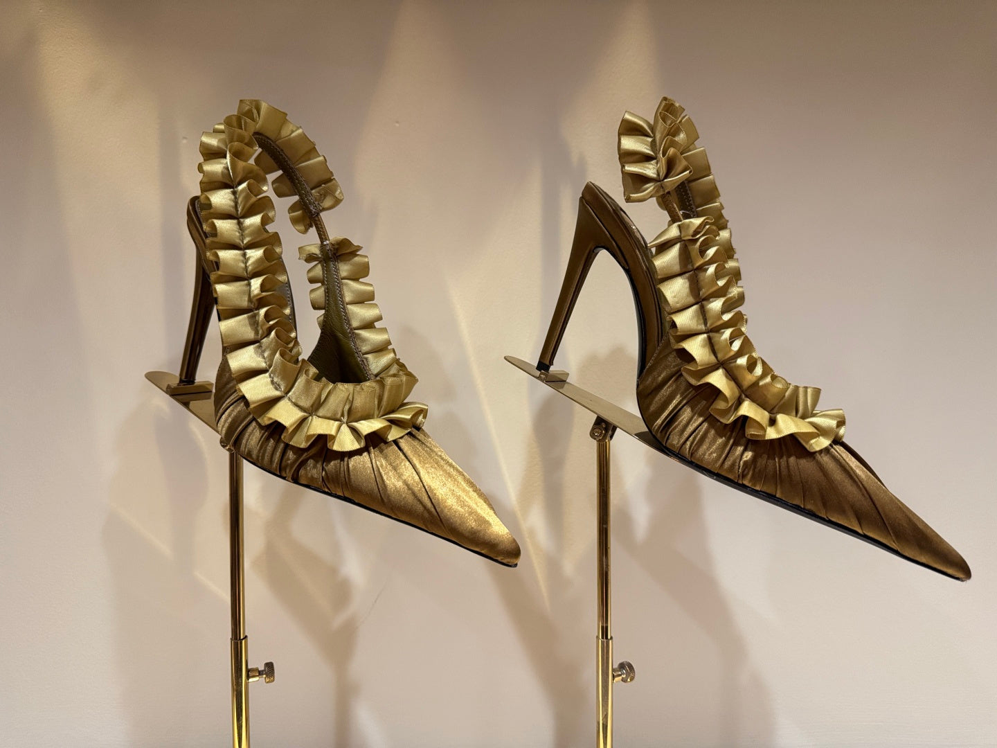 YSL 2026 Madeleine Slingback 110mm Silk Leather