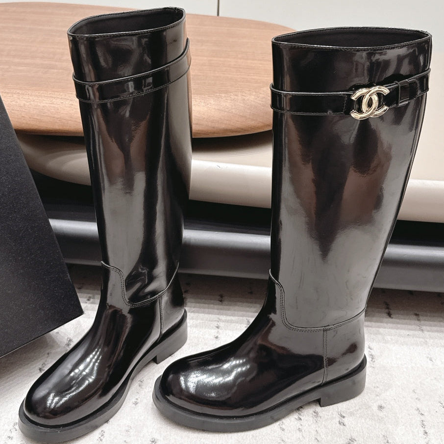 Chanel 2026 Round-Toe Zip-Up Boots Cowhide 976099