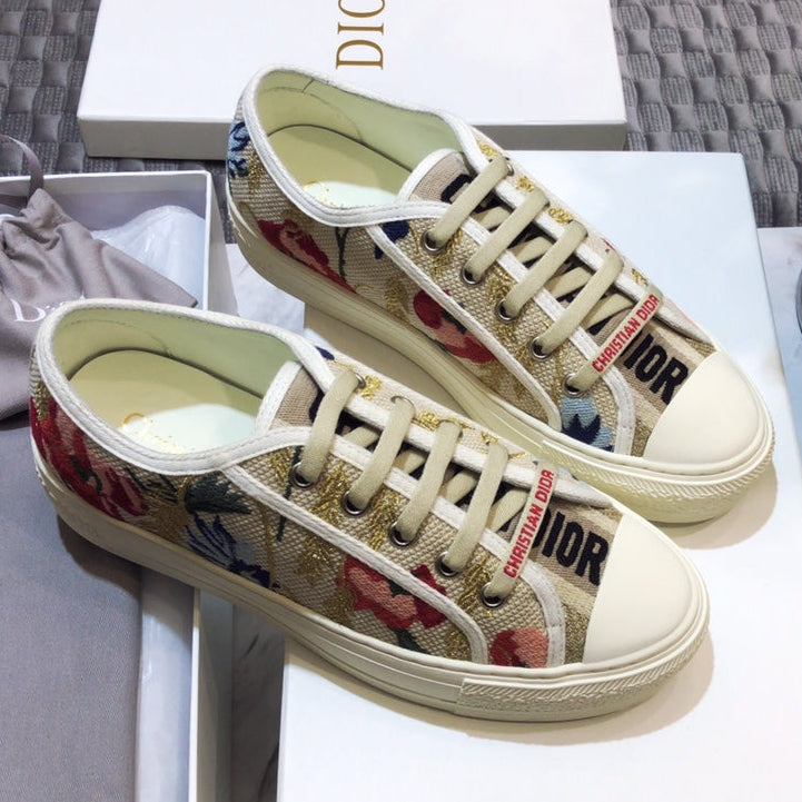 Dior 2026 Walk'n'Dior Low-Top Sneakers Canvas 966707
