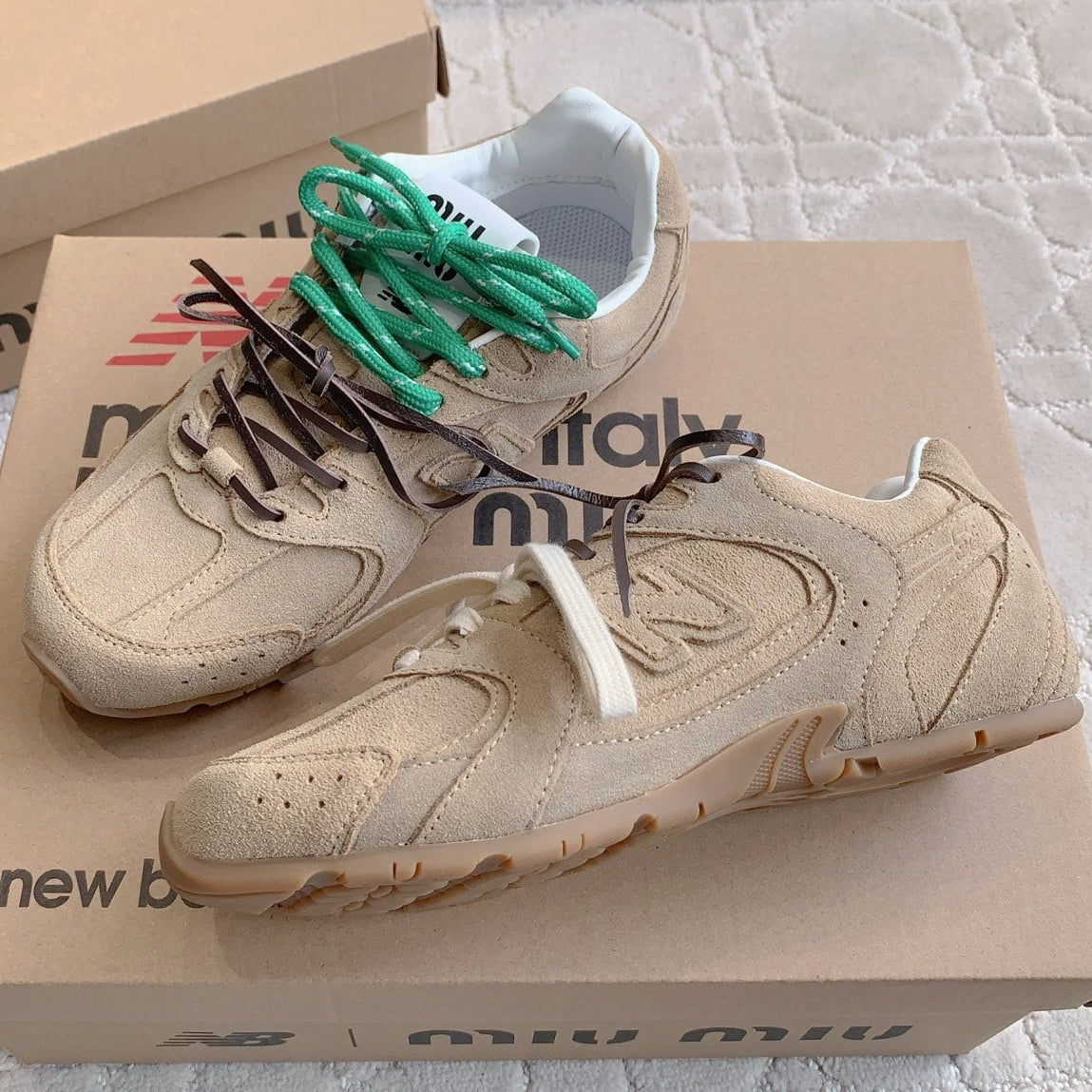 Miu Miu 2026 Balance 530 Sneakers Suede Leather 977043