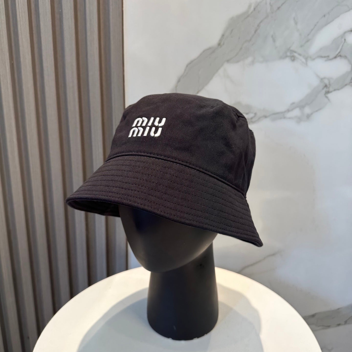 Miumiu Embroidered Bucket Hat 229386