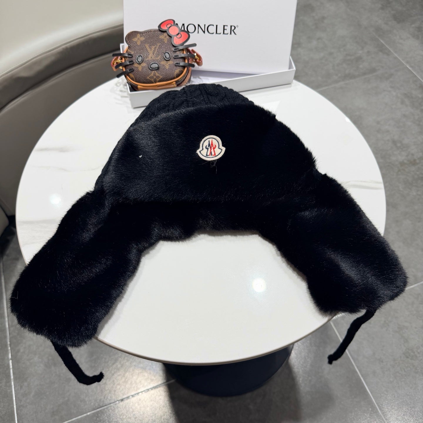 Moncler Lei Feng Hat 436937