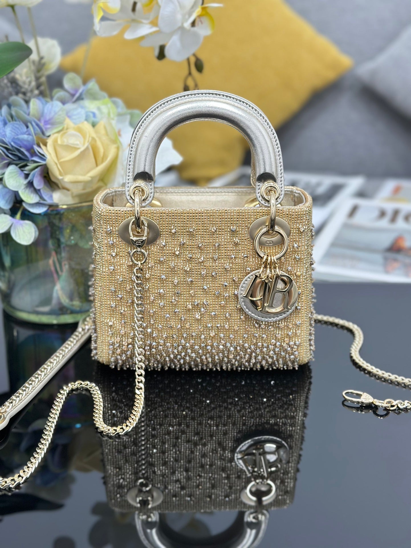 Dior 2026 Embroidered Beaded Bag 17cm Lambskin